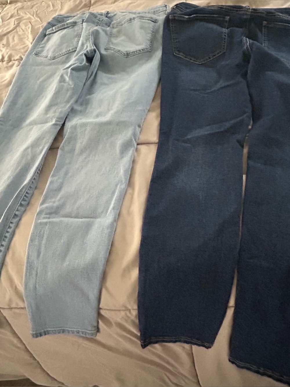 SO Blue Denim Jeans with Contrast Stitching